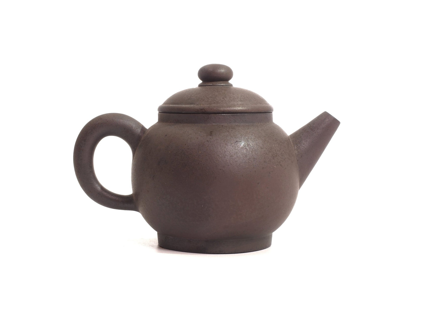 Front view of Yixing Zisha Wood Fired Ju Lun Zhu Teapot, 120ml, Zhao Zhuang Hong Ni, from Cha Zhi Ji